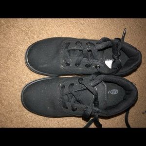Heelys barely used